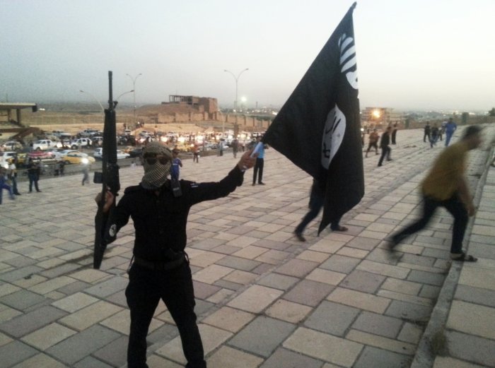 Islamic State seizes power station near Libyan city of Sirte.